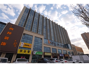 南二环融华汇商业街空铺招租