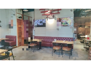 万豪悦商业街纯一层餐厅转让（看店勿扰员工）